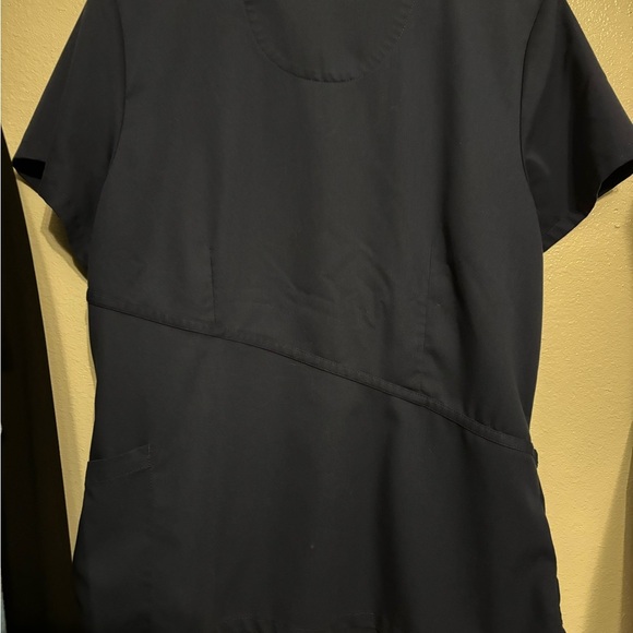 2 navy blue scrub tops M - Picture 3 of 7